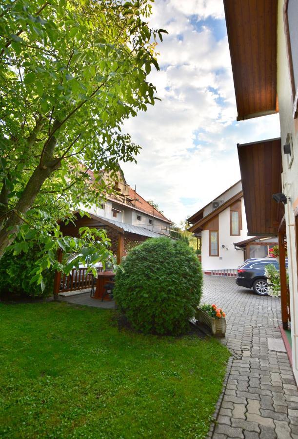 Viragoskert Apartman Hévíz Exteriör bild